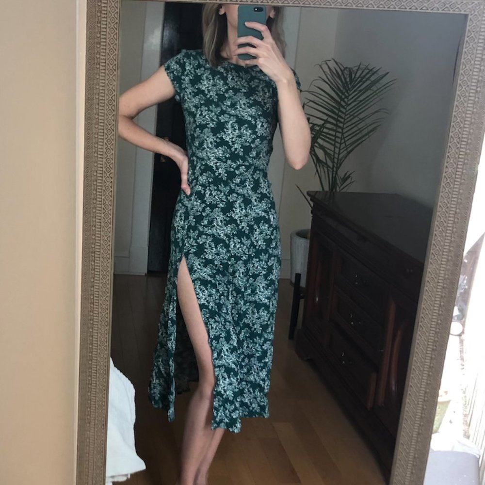 Urban Outfitters UO Lindsey Cap Sleeve Midi Dress